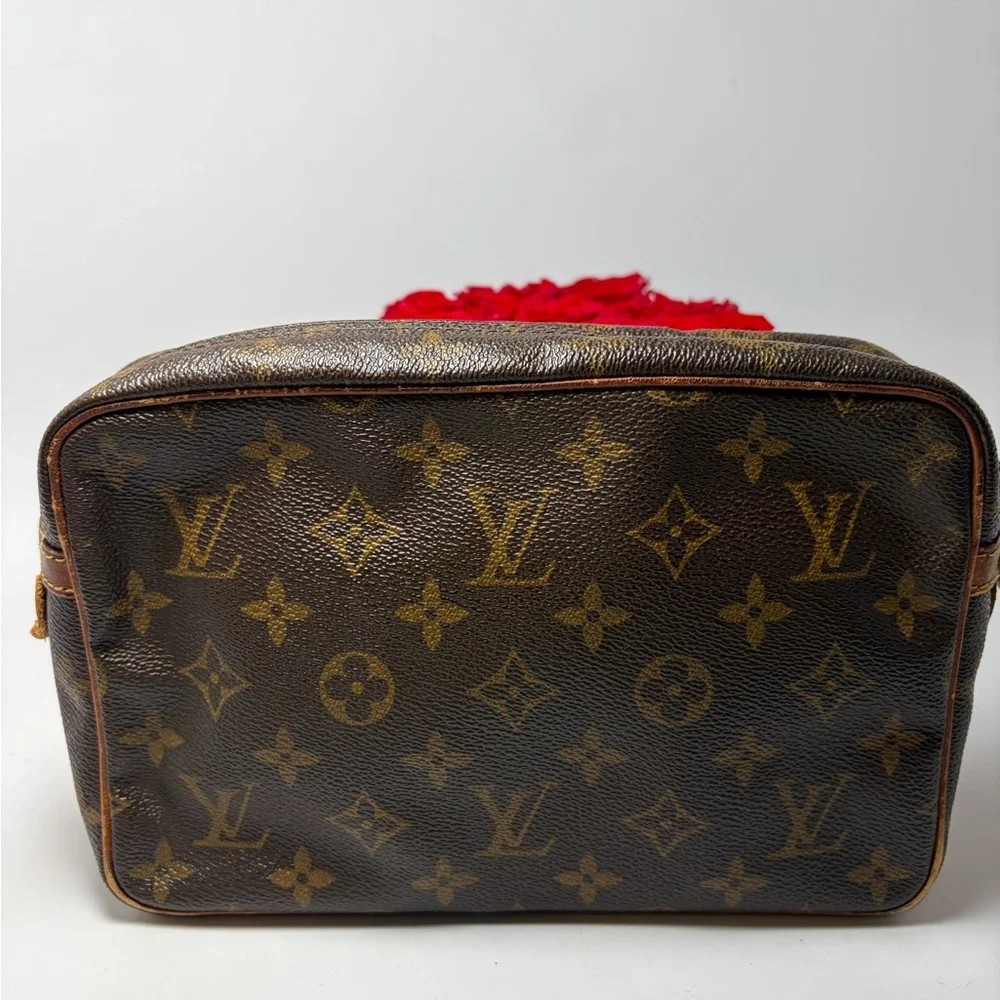 SOLF Louis Vuitton Compeigne 23 Toiletry Pouch/Cosmetic Pouch Monogram